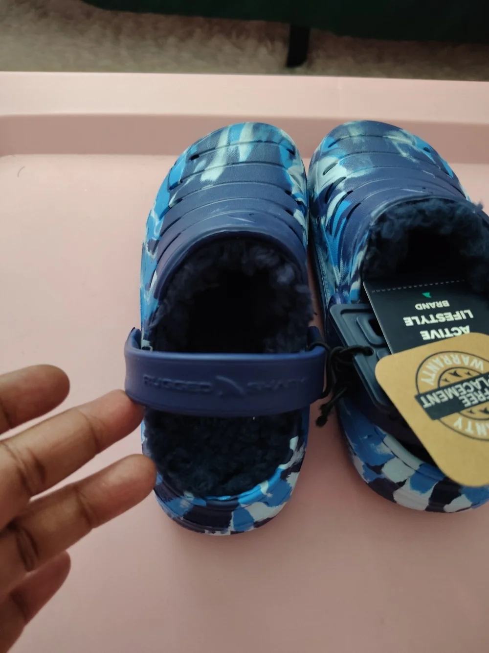 Rugged Shark Lined Clogs Boys Size 10 Blue  Slip On Shoes Sandals NWT MRSP 14.98